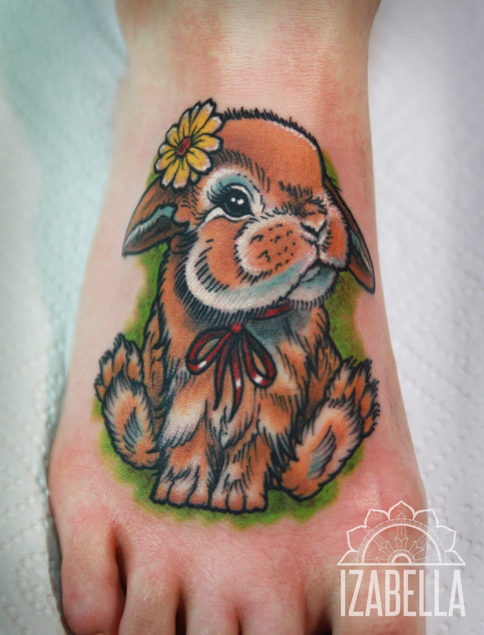królik zając tatuaż trusia