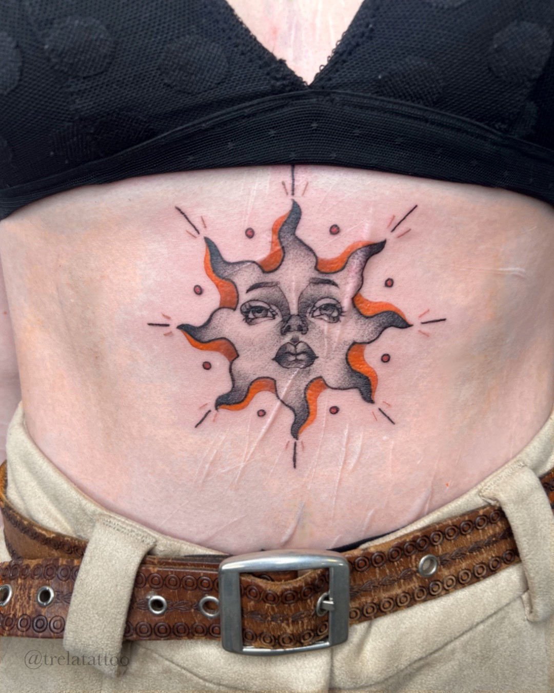 słońce brzuch blizny sun belly scars